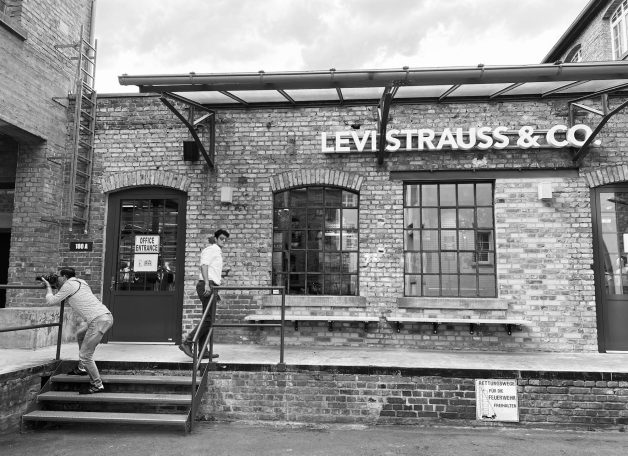 Lagerhalle Verkaufsstore